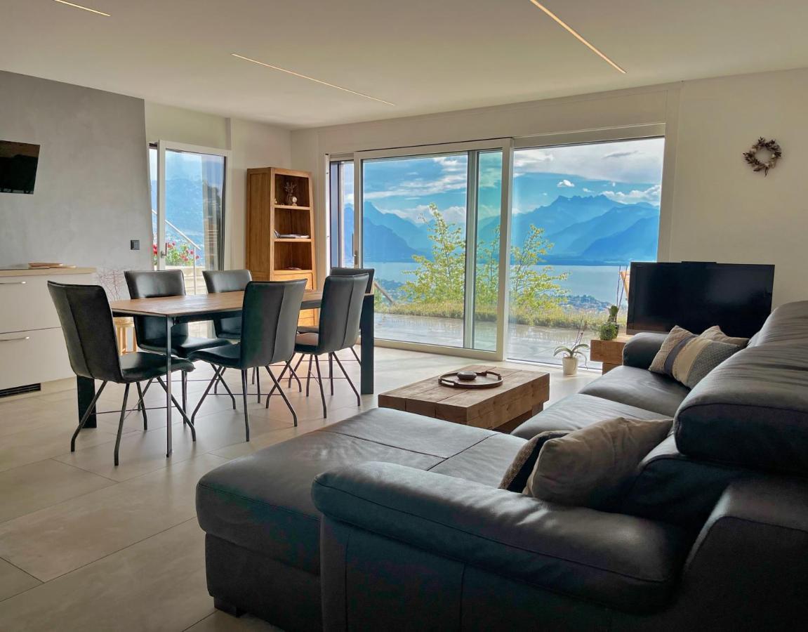 Appartement 180 degrés de rêve à Jongny Esterno foto
