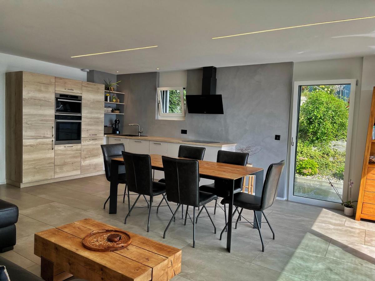 Appartement 180 degrés de rêve à Jongny Esterno foto