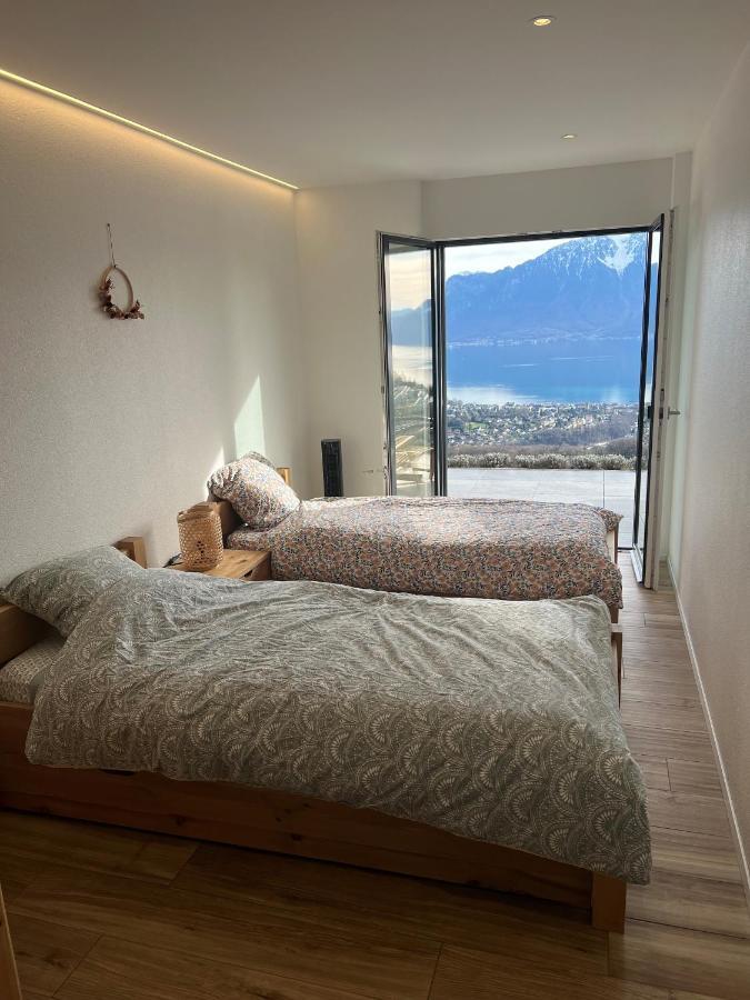 Appartement 180 degrés de rêve à Jongny Esterno foto