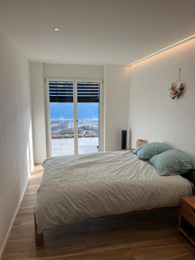 Appartement 180 degrés de rêve à Jongny Esterno foto